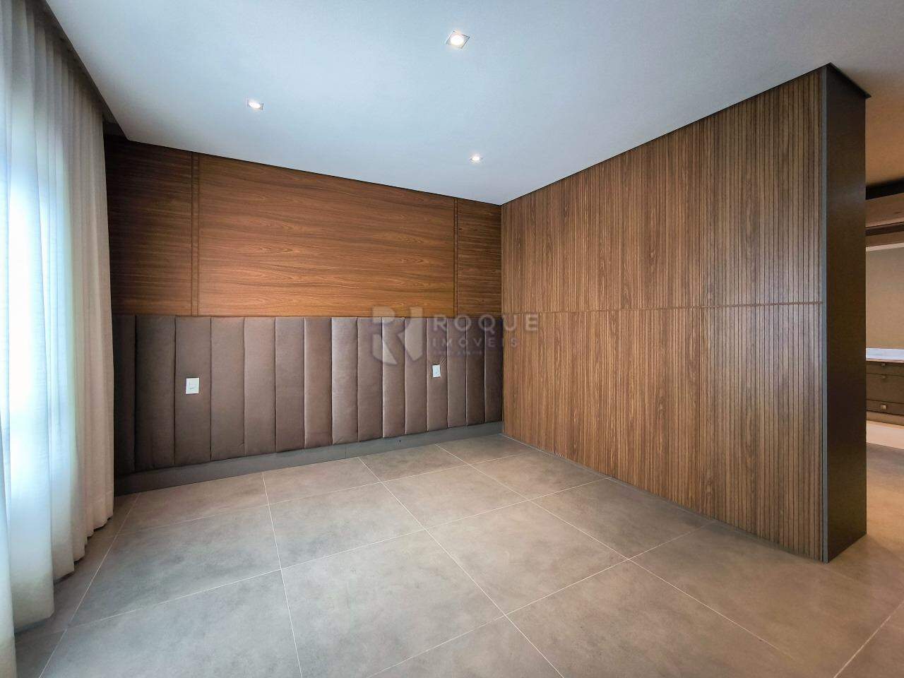 Apartamento à venda no bairro Jardim Aquárius: SUÍTE MASTER