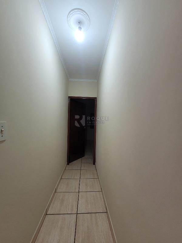 Casa Residencial à venda no bairro Jardim Orestes Veroni: Hall