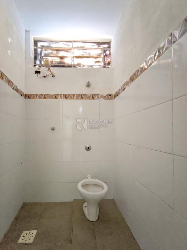 Barracão/Galpão à venda no bairro Jardim São Paulo: BANHEIRO MASCULINO