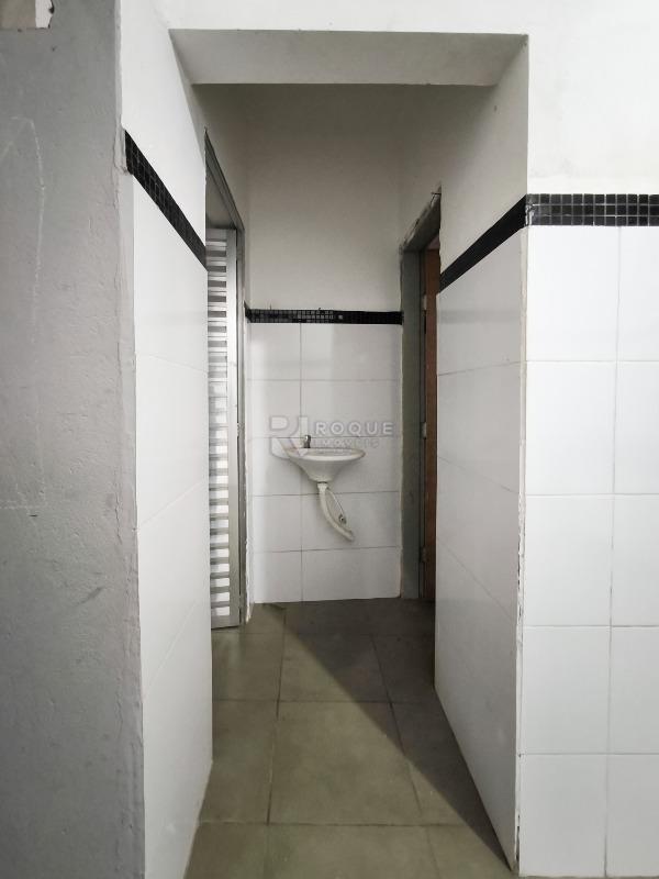 Barracão/Galpão à venda no bairro Jardim São Paulo: LAVABO
