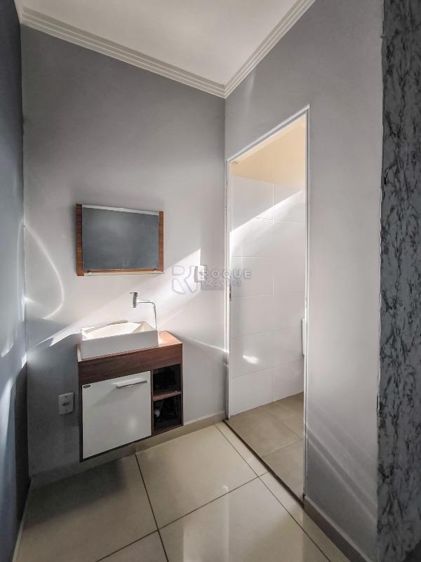 Barracão/Galpão à venda no bairro Jardim São Paulo: LAVATÓRIO