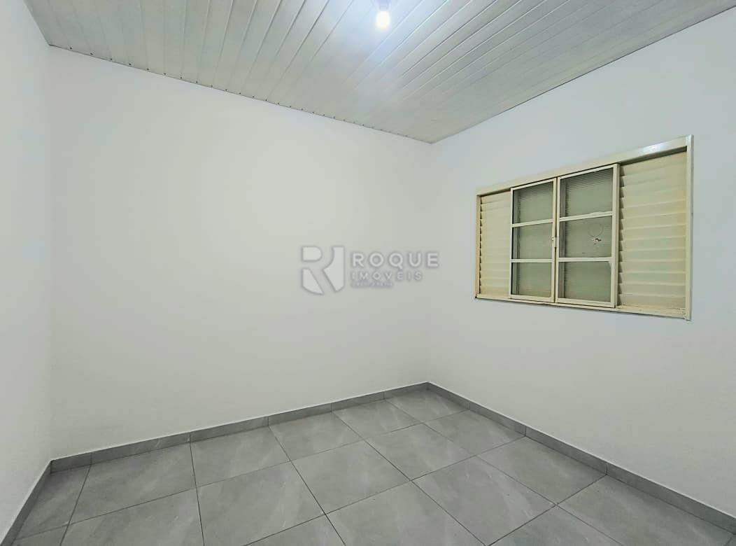 Casa Residencial para aluguel no bairro Parque Residencial Abílio Pedro: Dormitório 01