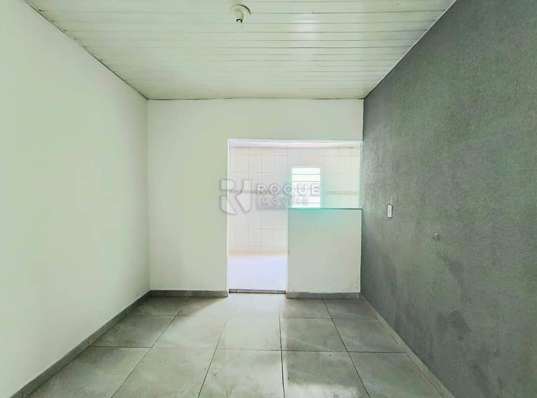 Casa Residencial para aluguel no bairro Parque Residencial Abílio Pedro: Copa