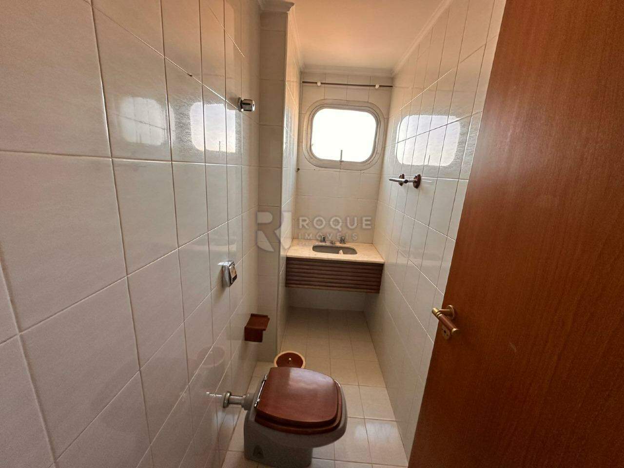 Apartamento à venda no bairro Centro: LAVABO