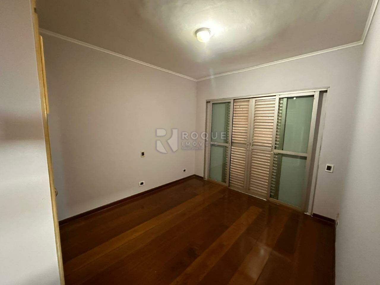 Apartamento à venda no bairro Centro: SUITE 