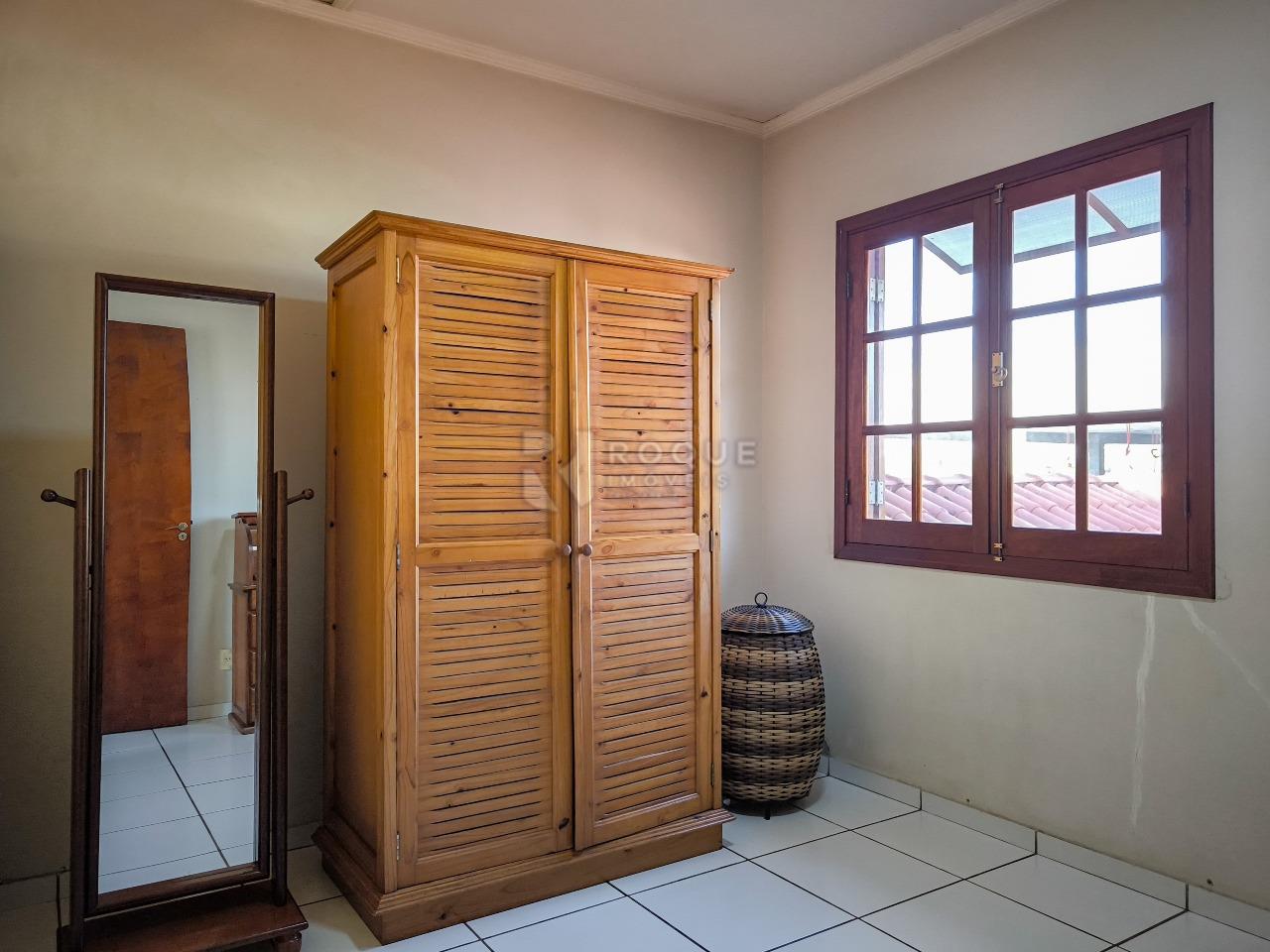 Casa Residencial à venda no bairro Vila Solar: DORMITÓRIO