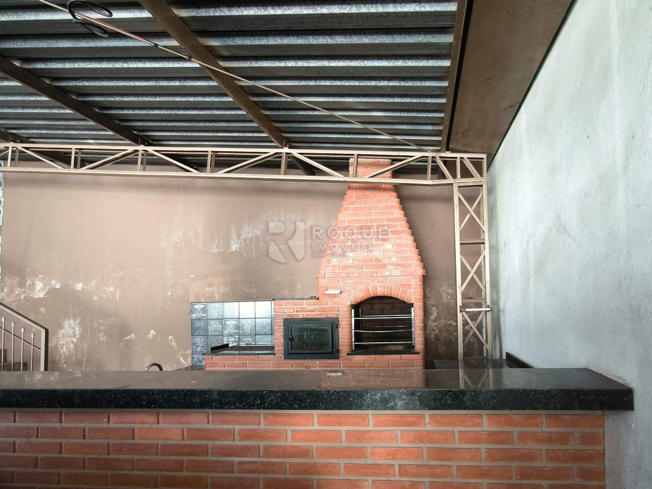 Casa Residencial à venda no bairro Vila Queiroz: CHURRASQUEIRA
