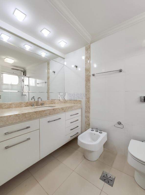 Apartamento à venda no bairro Centro: WC suíte