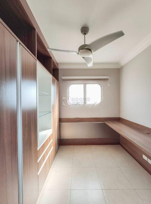 Apartamento à venda no bairro Centro: Escritório
