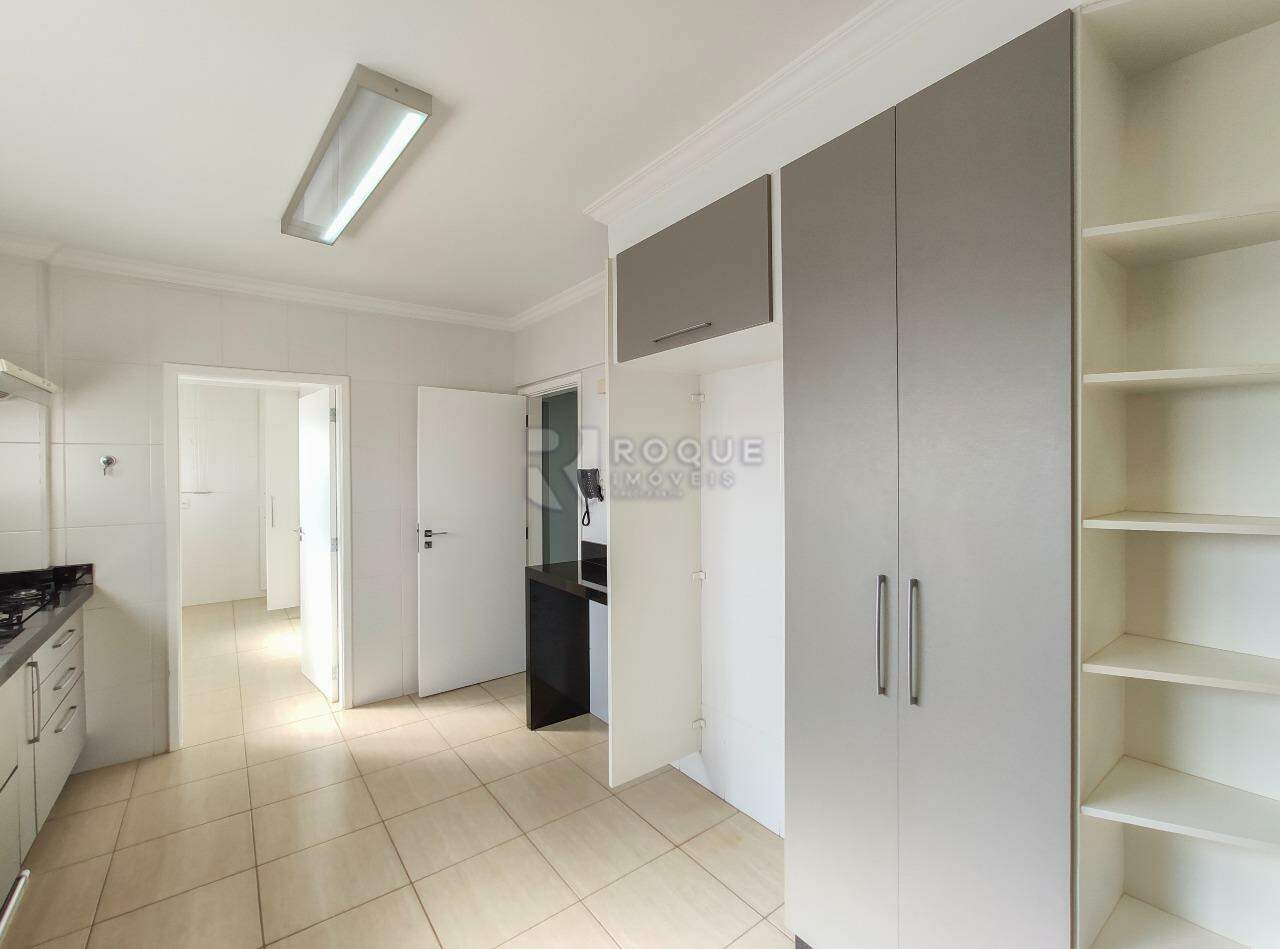 Apartamento à venda no bairro Centro: Cozinha