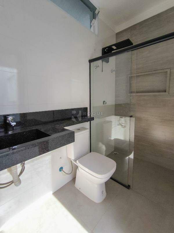 Casa Residencial à venda no bairro Jardim São Paulo: BANHEIRO SOCIAL