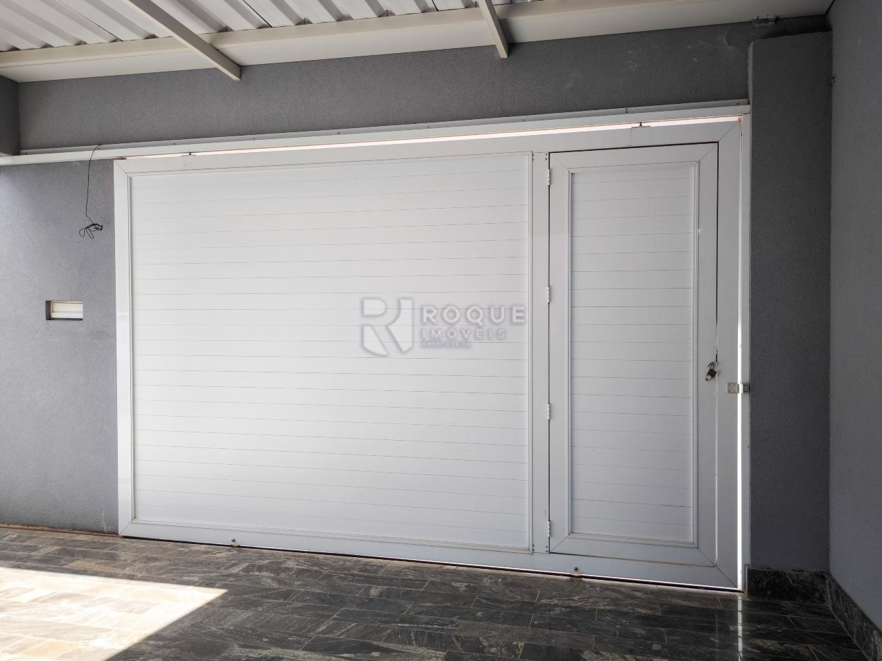 Casa Residencial à venda no bairro Jardim São Paulo: PORTÃO DE ALUMÍNIO