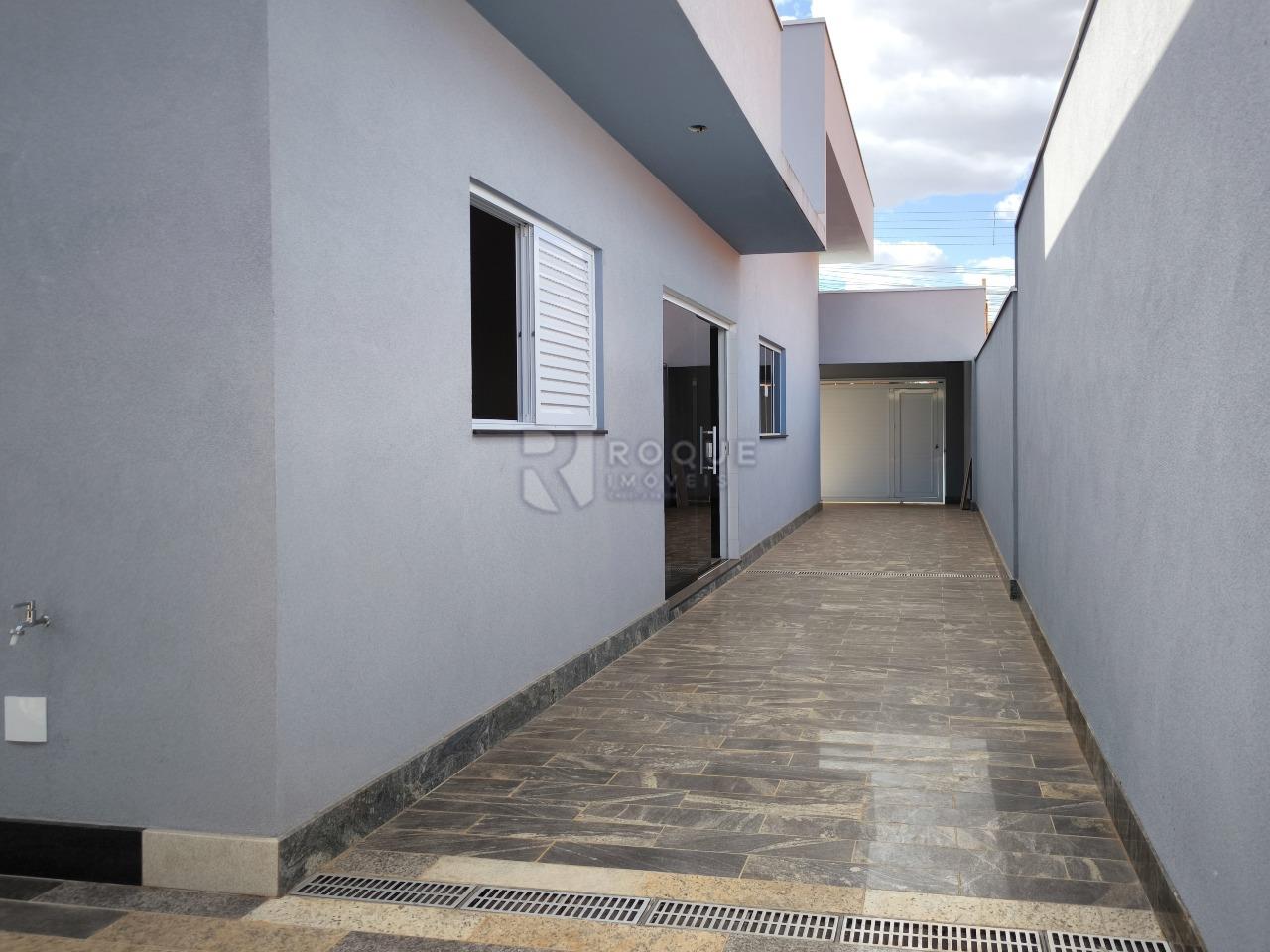 Casa Residencial à venda no bairro Jardim São Paulo: LATERAL EXTERNA