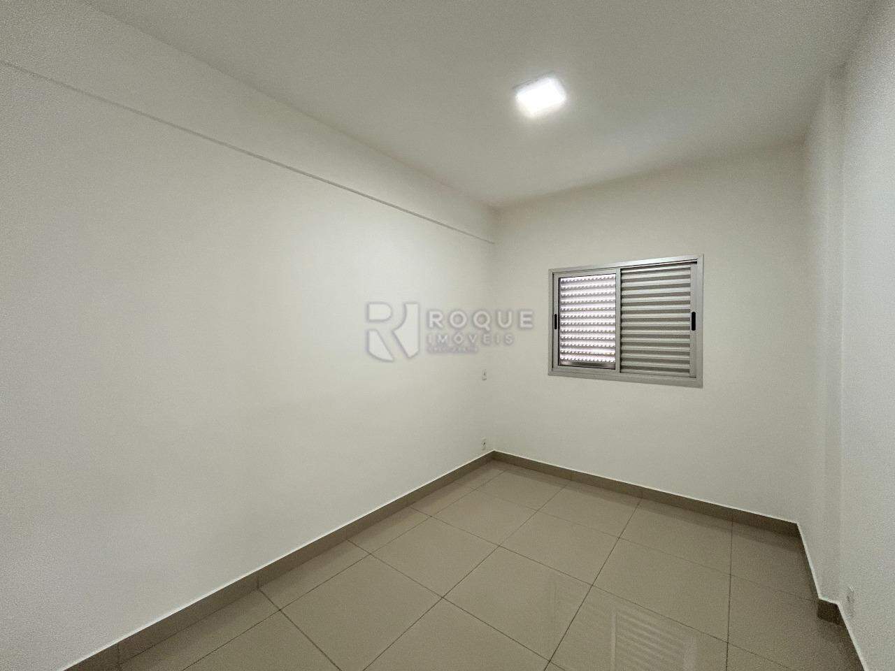 Apartamento à venda no bairro Chácaras Antonieta: Dormitório 1