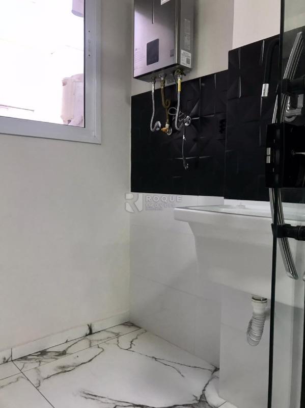 Apartamento à venda no bairro Jardim Trevo: Área de Serviço