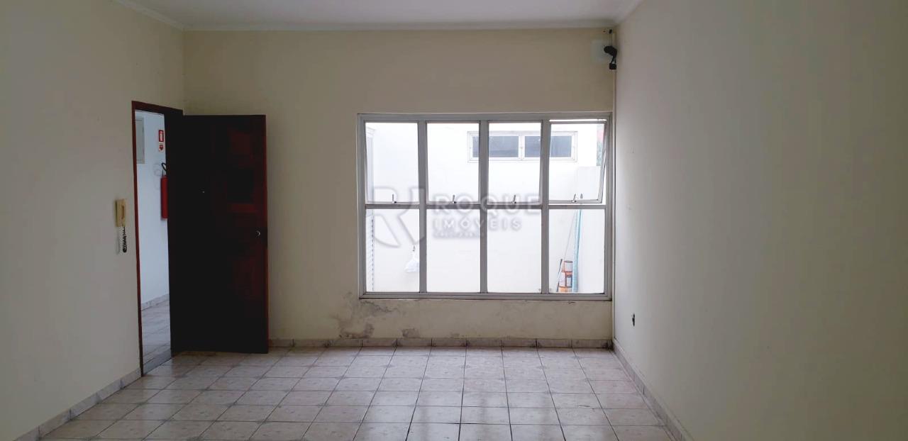 Salas/Conjuntos para aluguel no bairro Vila Esteves: Sala