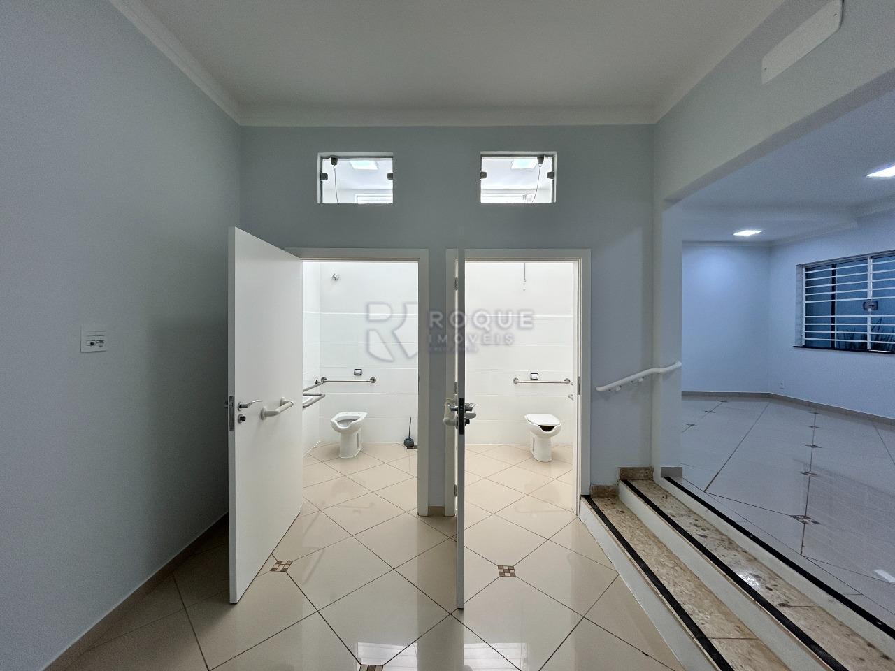 Salas/Conjuntos para aluguel no bairro Vila São João: Sala 1 segundo ambiente