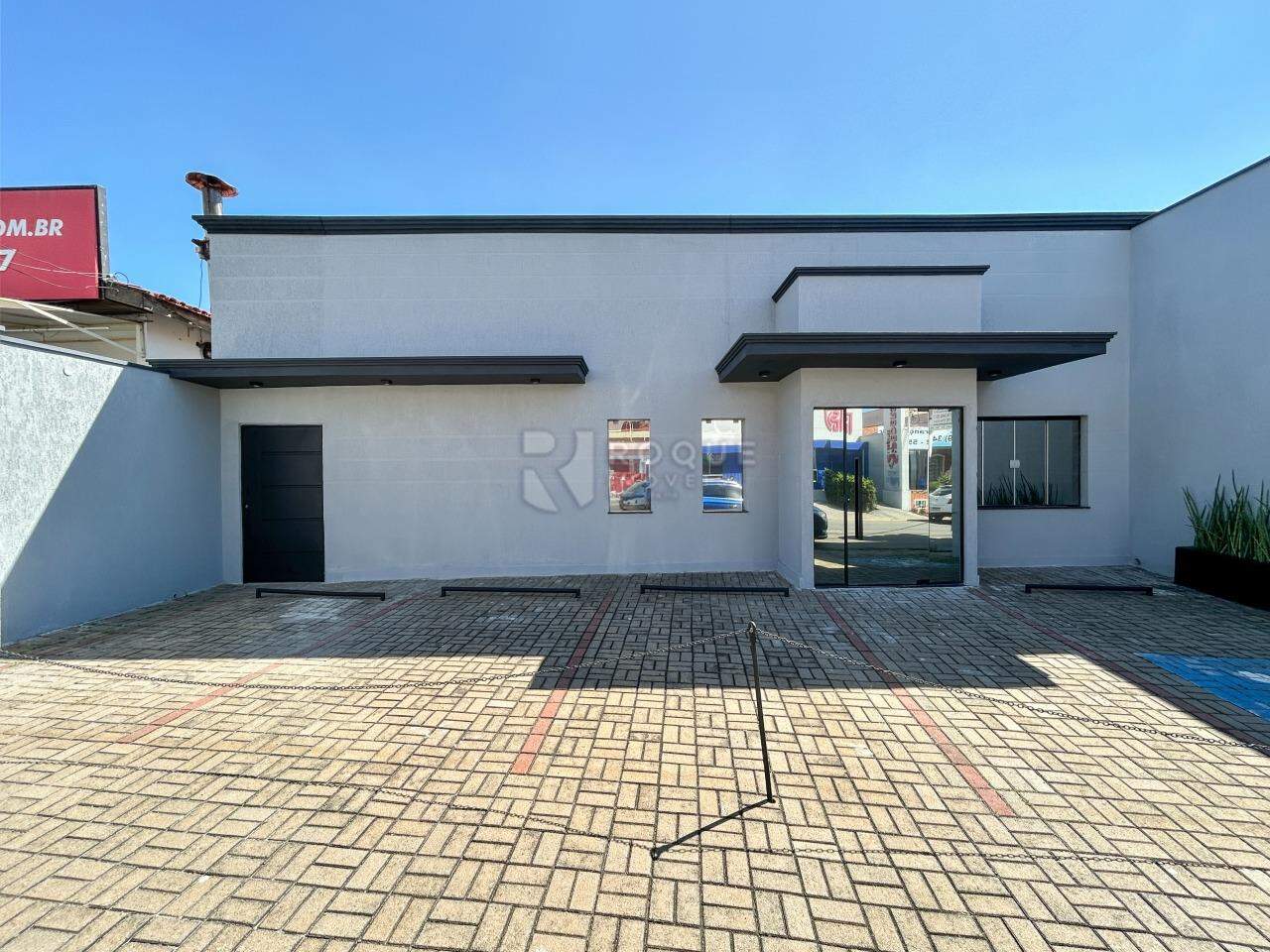 Salas/Conjuntos para aluguel no bairro Vila São João: Fachada 