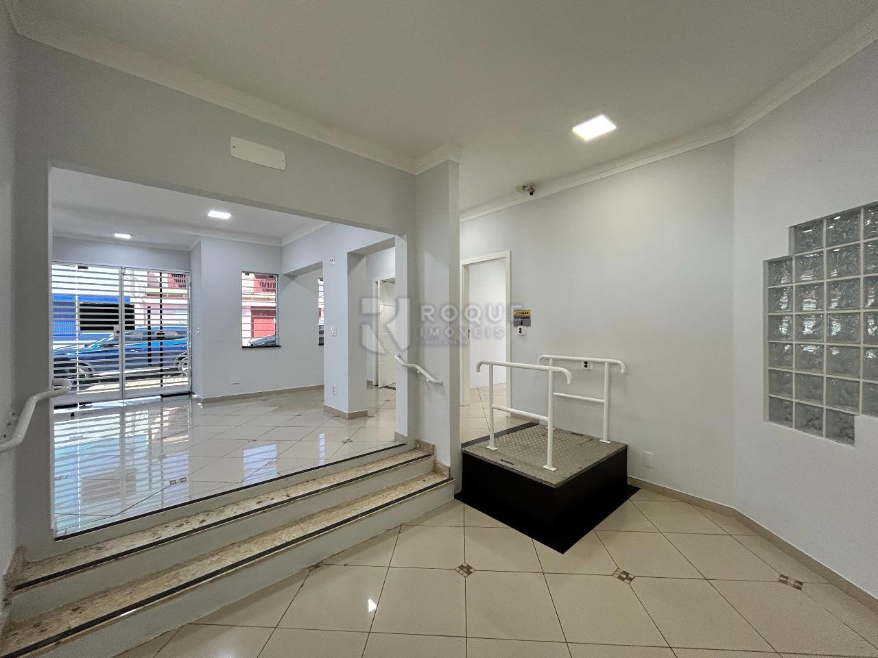 Salas/Conjuntos para aluguel no bairro Vila São João: Sala 1 segundo ambiente