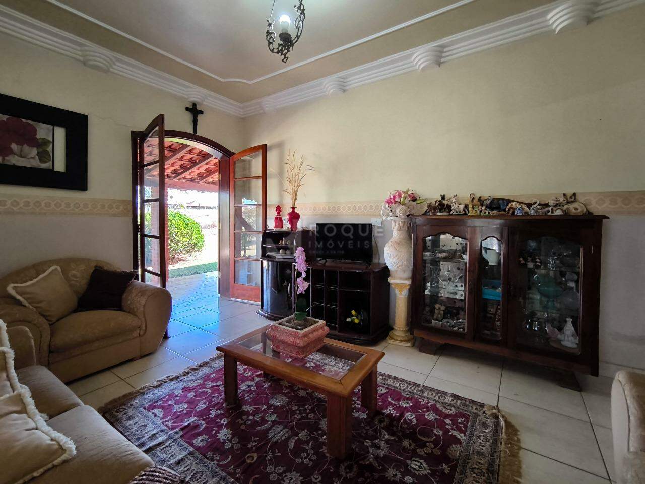 Chácara à venda no bairro Bairro do Pinhal: SALA DE ESTAR