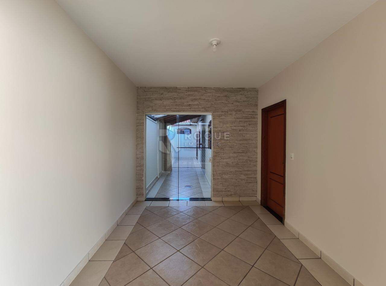 Casa Residencial para aluguel no bairro Jardim Campo Belo: Garagem