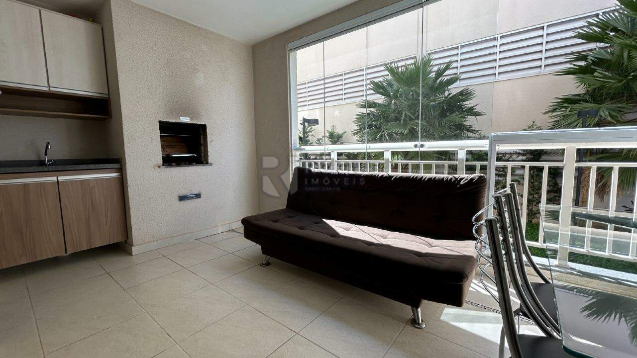 Apartamento à venda no bairro Vila Santa Rosália: 