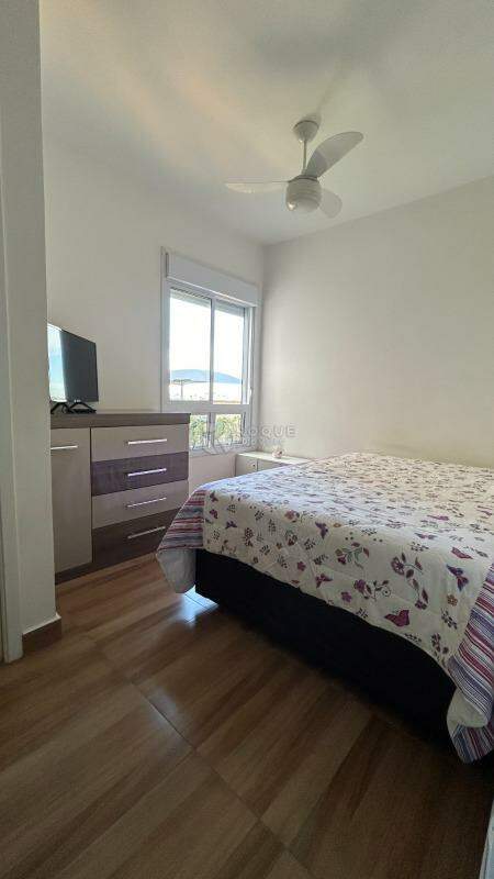 Apartamento à venda no bairro Vila Santa Rosália: 
