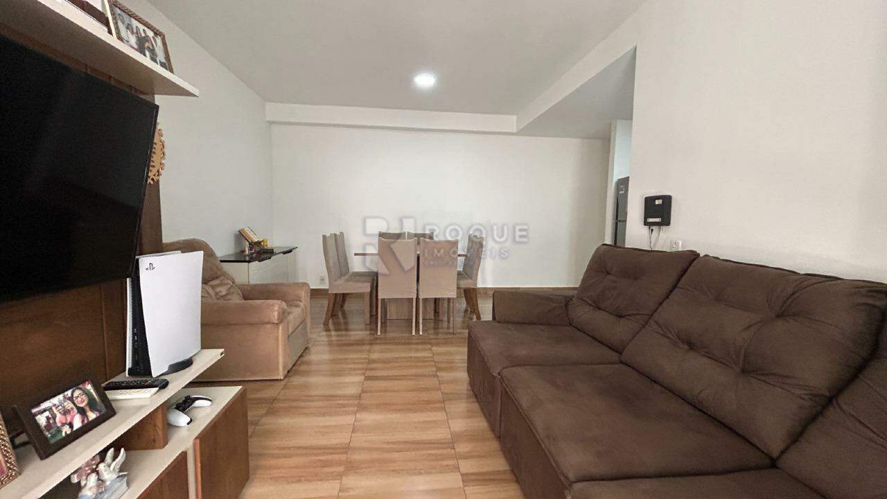 Apartamento à venda no bairro Vila Santa Rosália: 