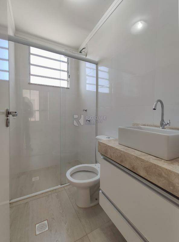 Apartamento para aluguel no bairro Jardim Colina Verde: WC social 