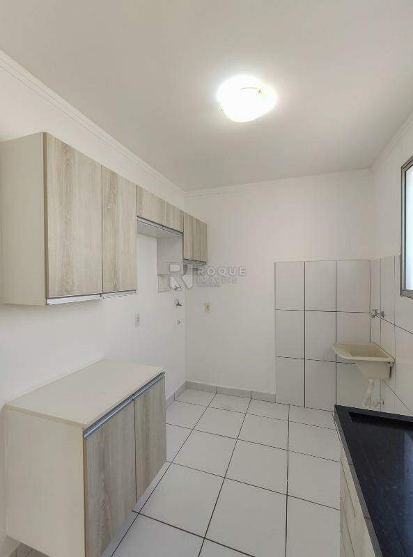 Apartamento para aluguel no bairro Jardim Colina Verde: Cozinha 