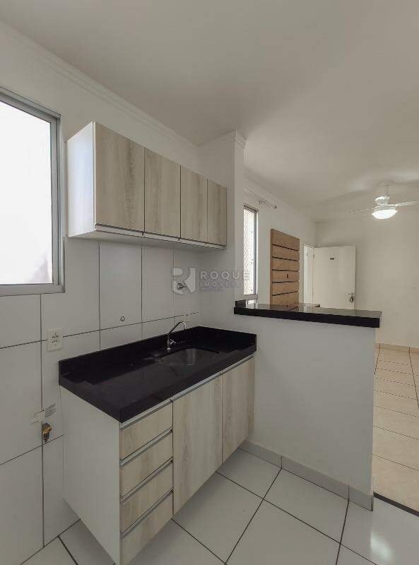 Apartamento para aluguel no bairro Jardim Colina Verde: Cozinha 