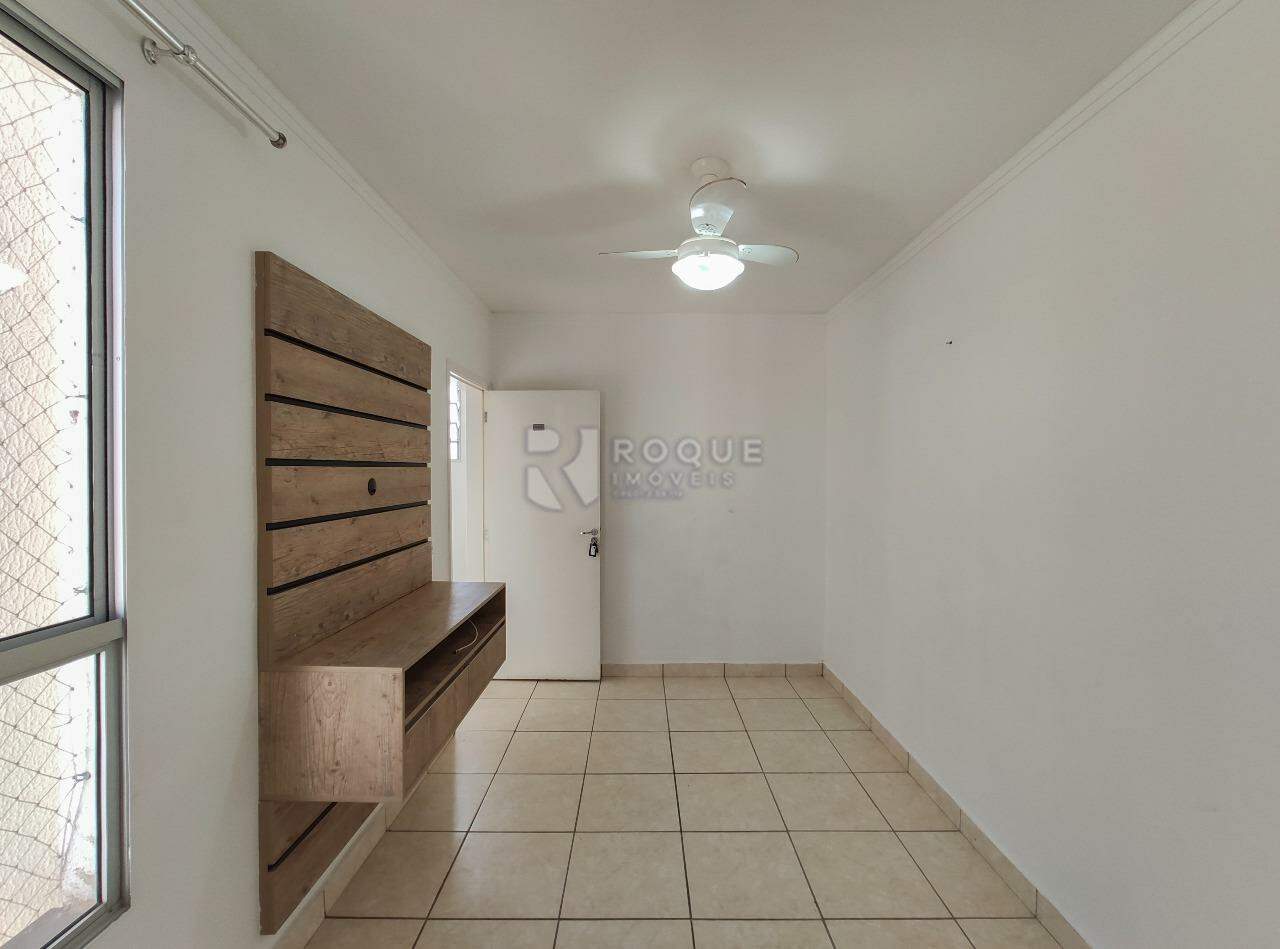 Apartamento para aluguel no bairro Jardim Colina Verde: Sala 