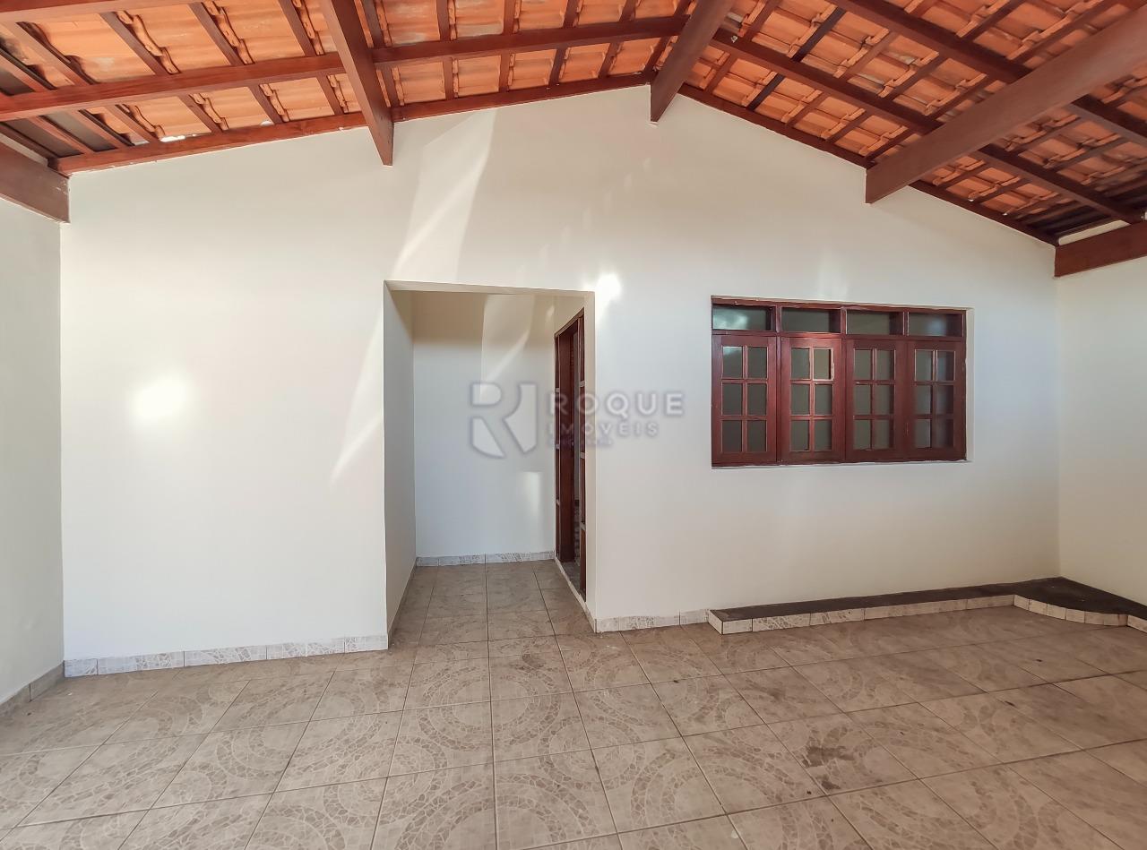 Casa Residencial à venda no bairro Jardim Adélia Cavicchia Grotta: Garagem 