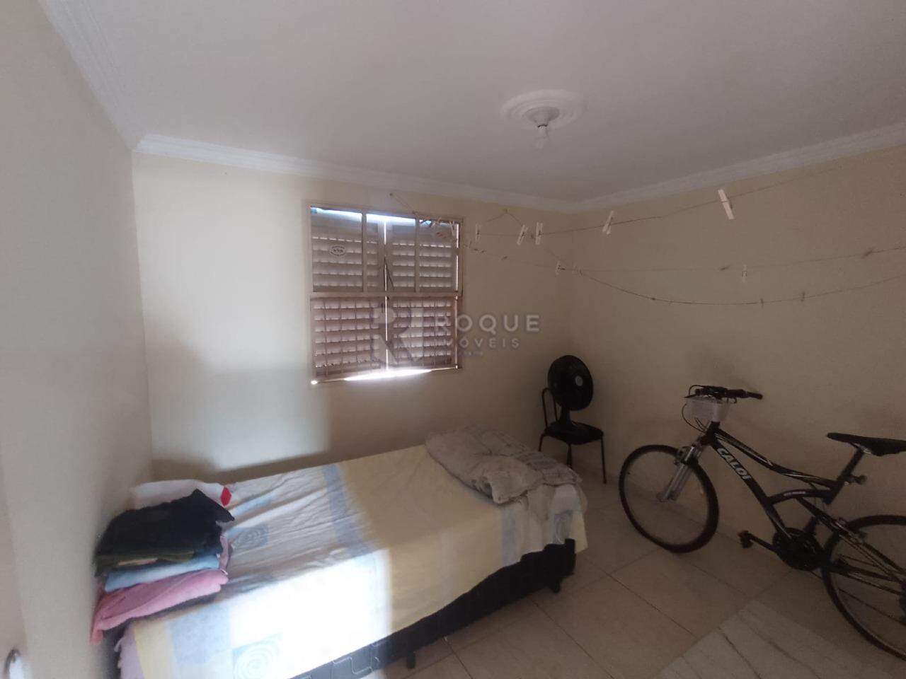 Apartamento à venda no bairro Jardim Olga Veroni: Dormitório 01