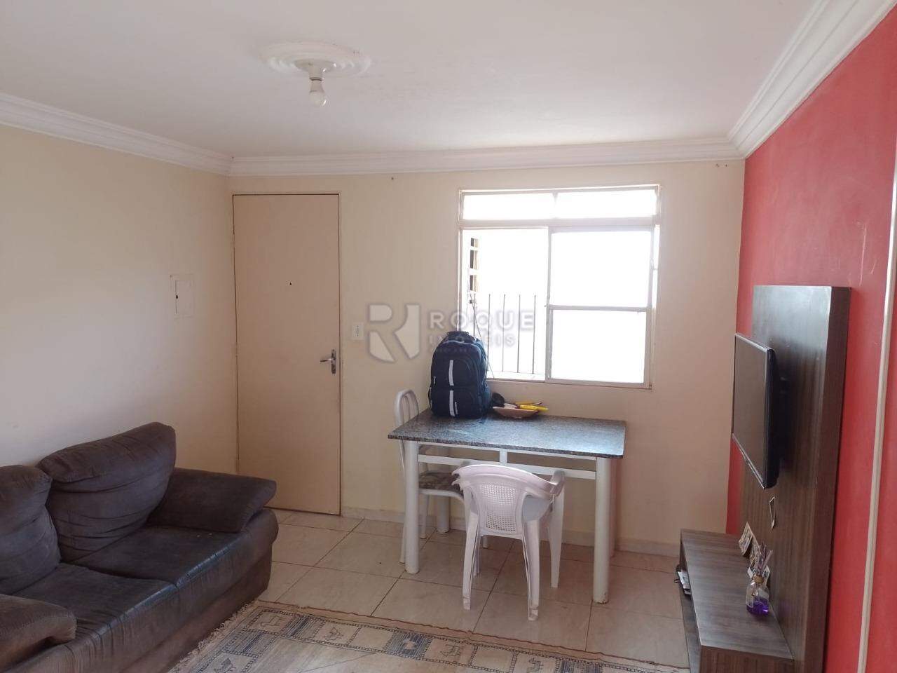 Apartamento à venda no bairro Jardim Olga Veroni: Sala Estar