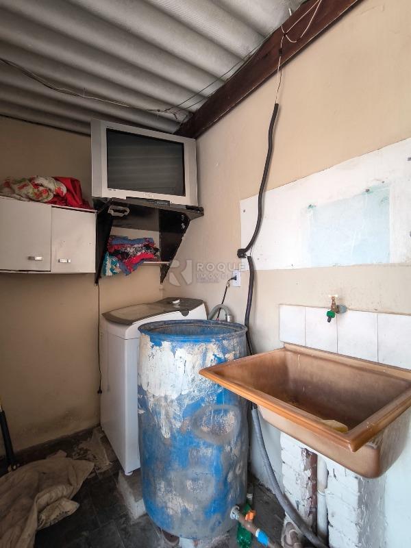 Casa Residencial à venda no bairro Jardim Nova Limeira: LAVANDERIA