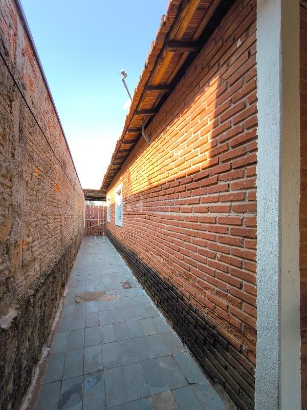 Casa Residencial à venda no bairro Jardim Nova Limeira: LATERAL EXTERNA