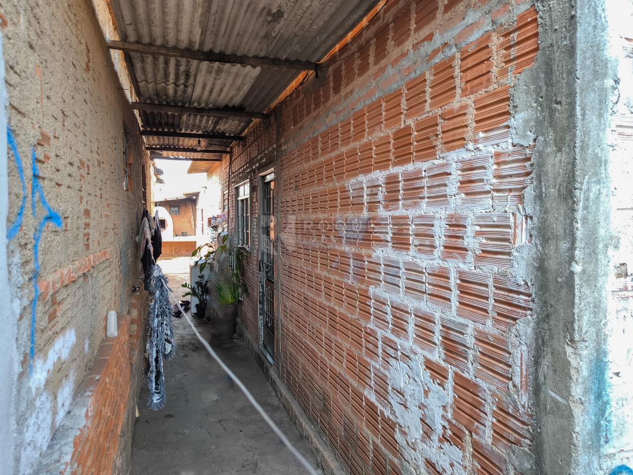 Casa Residencial à venda no bairro Jardim Nova Limeira: LATERAL EXTERNA CASA 2