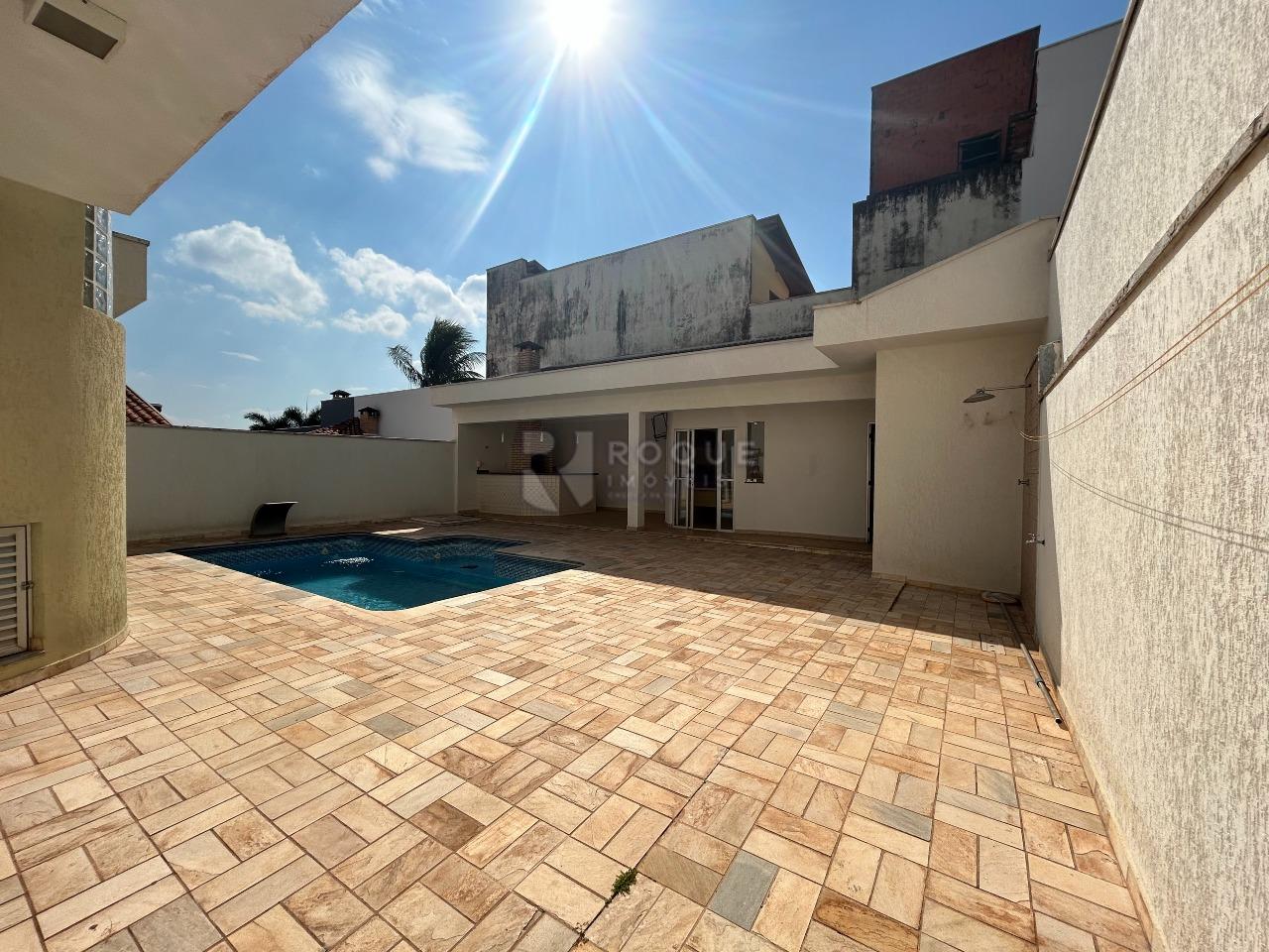Casa em condomínio à venda no bairro Jardim Terras de Santa Elisa: 