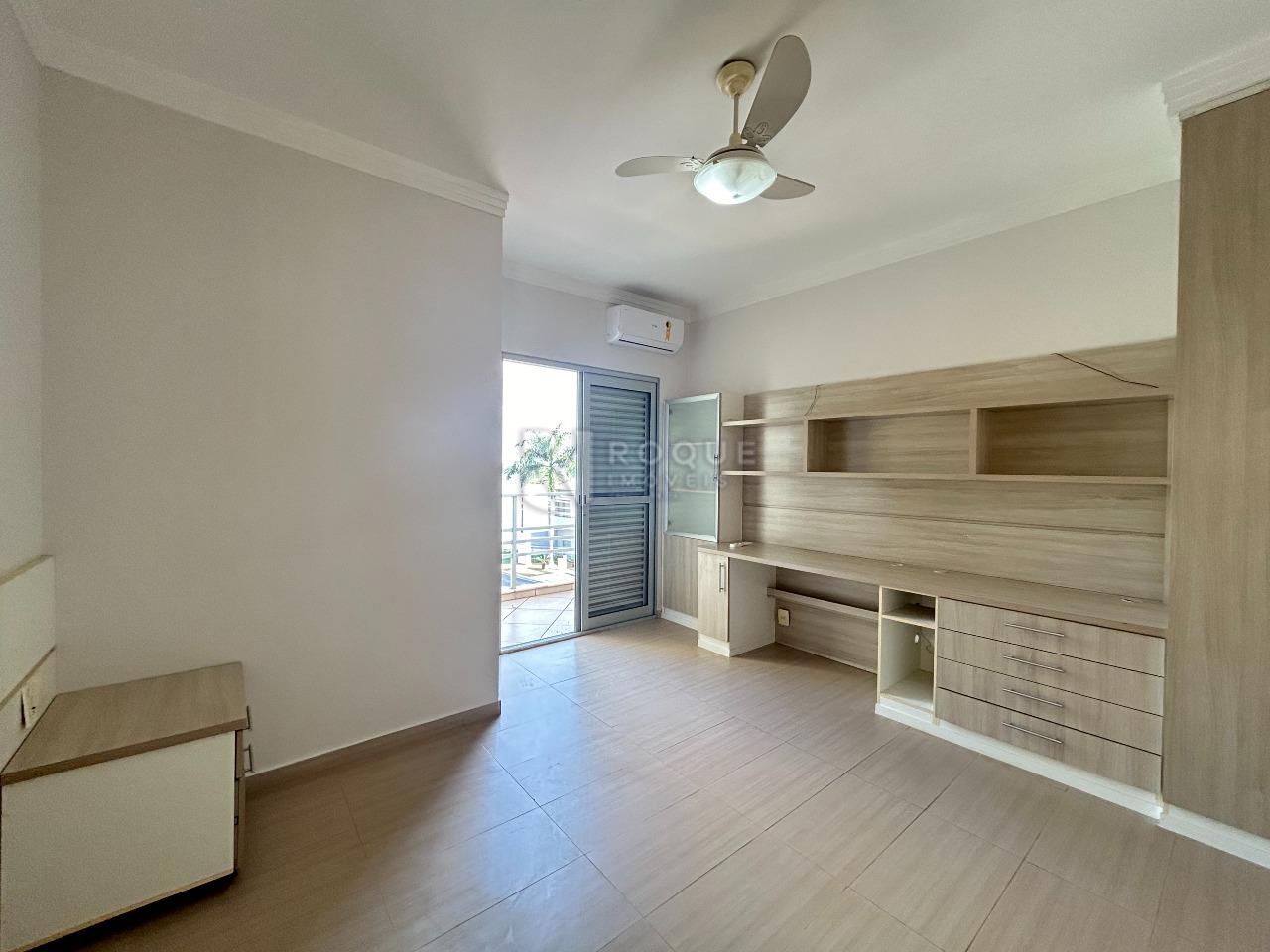 Casa em condomínio à venda no bairro Jardim Terras de Santa Elisa: 