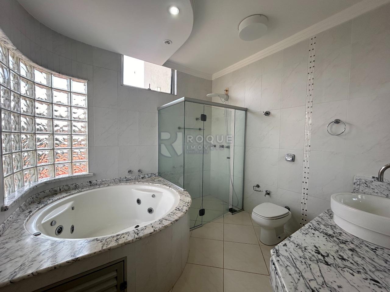 Casa em condomínio à venda no bairro Jardim Terras de Santa Elisa: 