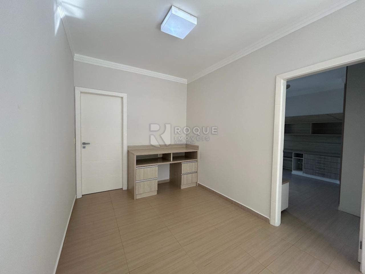 Casa em condomínio à venda no bairro Jardim Terras de Santa Elisa: 