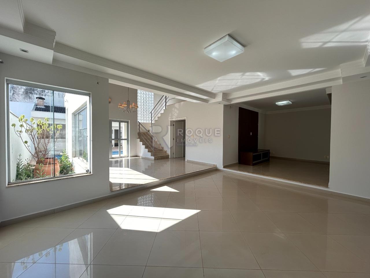 Casa em condomínio à venda no bairro Jardim Terras de Santa Elisa: 