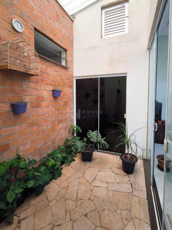 Casa Residencial à venda no bairro Jardim Ouro Verde: JARDIM DE INVERNO