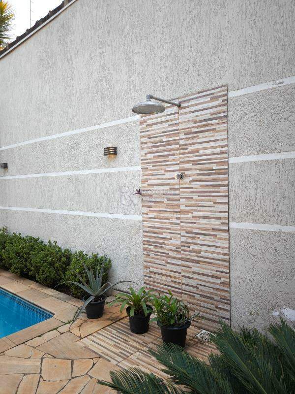 Casa Residencial à venda no bairro Jardim Ouro Verde: DUCHA