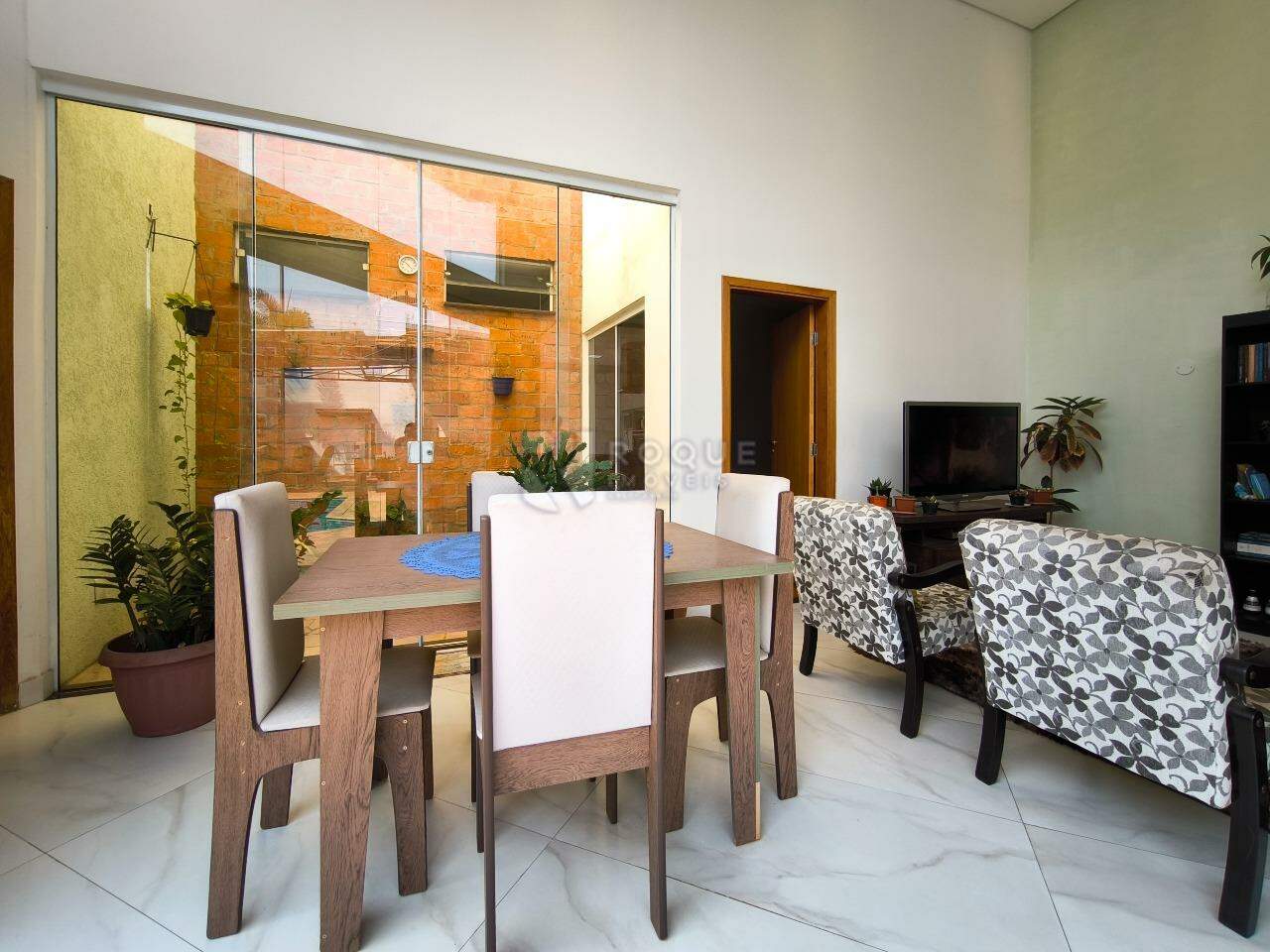 Casa Residencial à venda no bairro Jardim Ouro Verde: SALA DE JANTAR