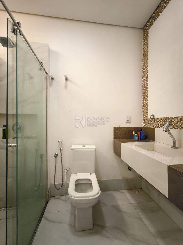 Casa Residencial à venda no bairro Jardim Ouro Verde: WC SUÍTE 1