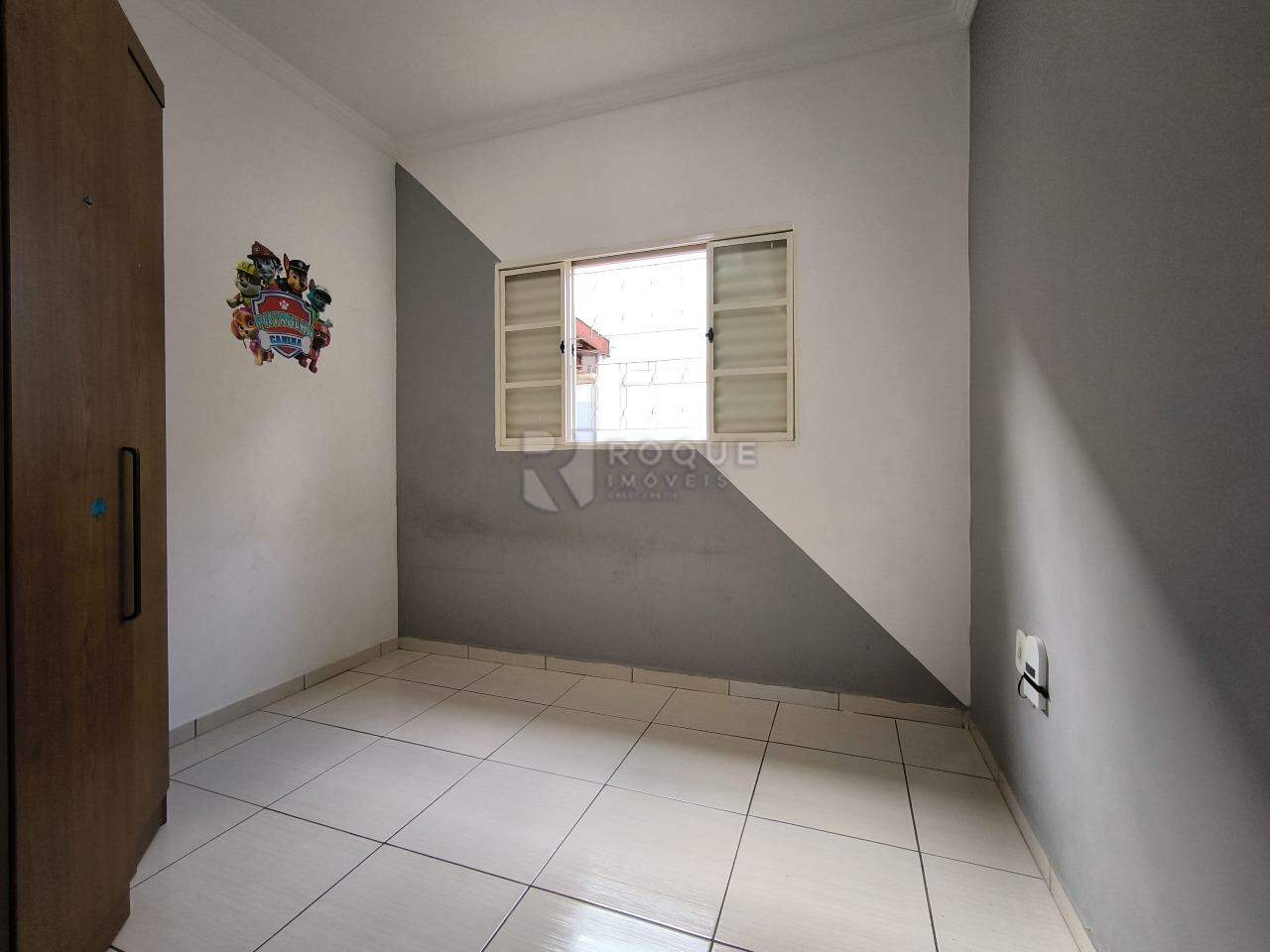 Casa Residencial à venda no bairro Jardim Residencial Guimarães: DORMITÓRIO 2