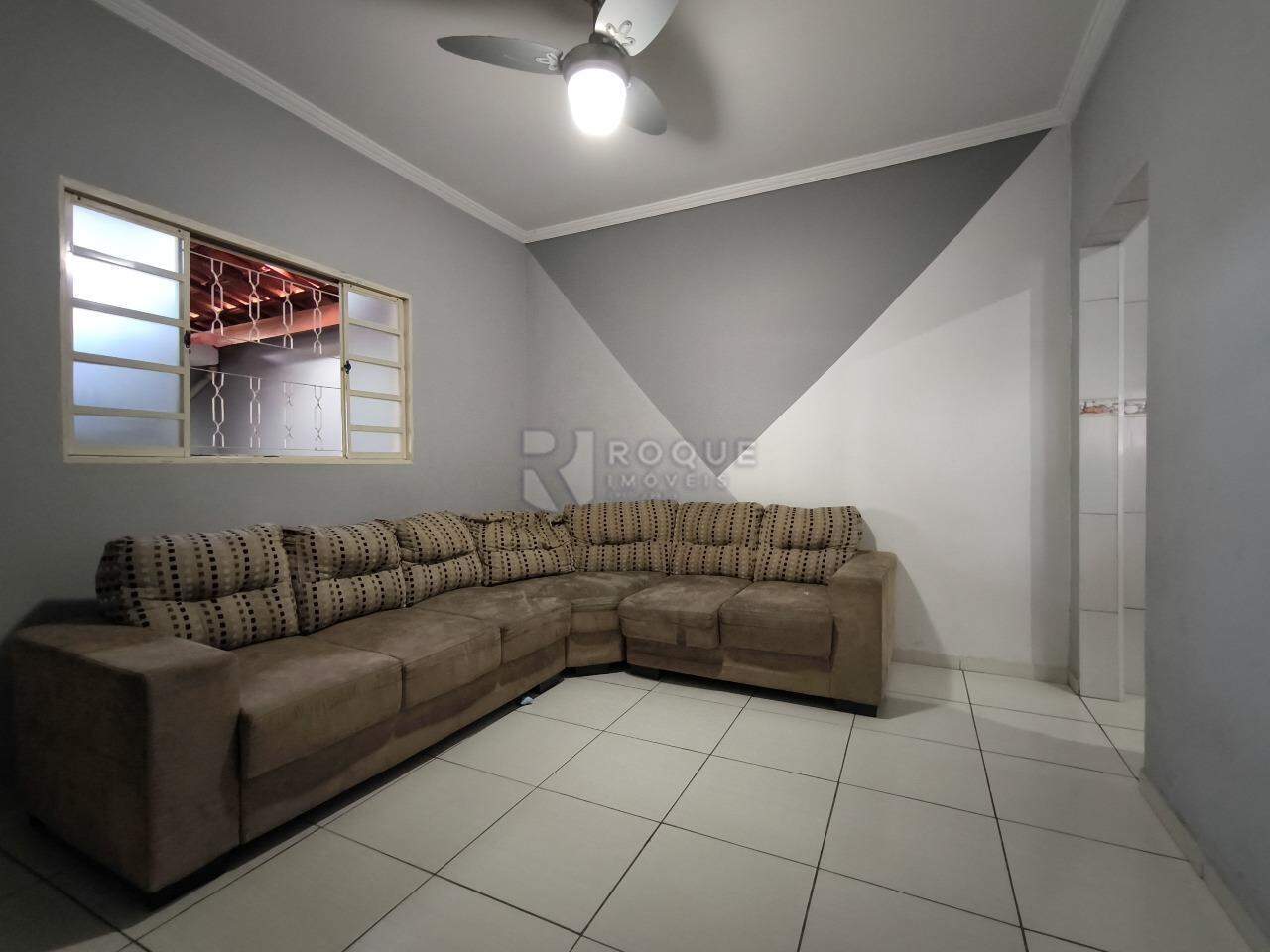 Casa Residencial à venda no bairro Jardim Residencial Guimarães: SALA DE ESTAR