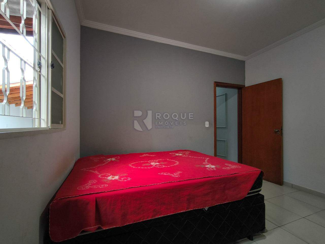 Casa Residencial à venda no bairro Jardim Residencial Guimarães: DORMITÓRIO 1